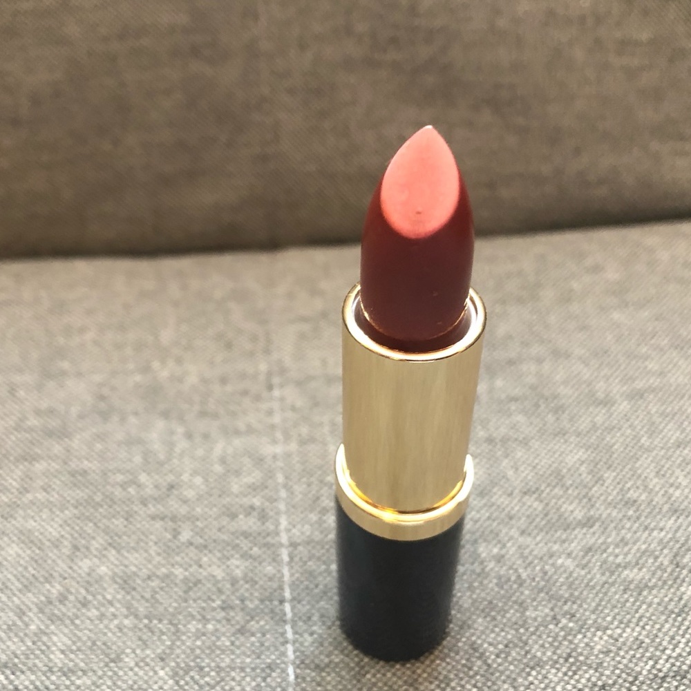 Estée Lauder Pure Color 48 “Hot Kiss” Shimmer